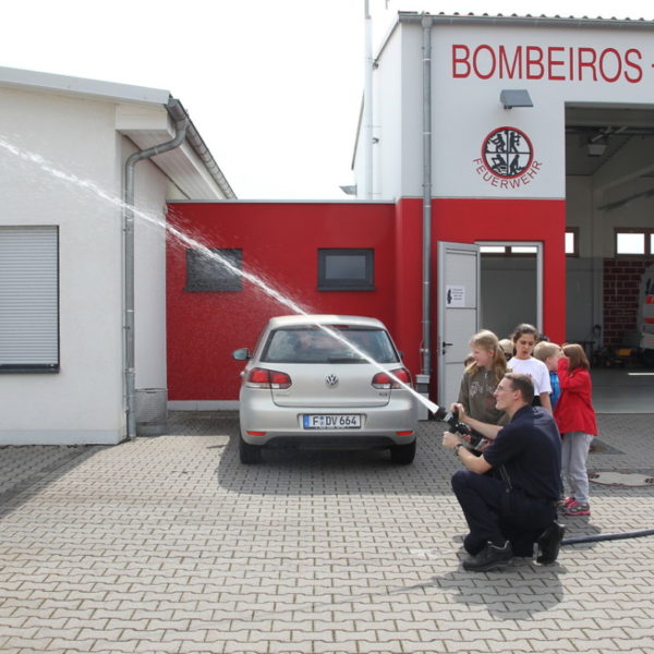 A07H3758g.jpg A07H3758g.jpg