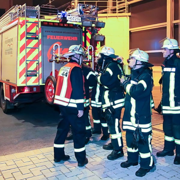 Übung im FRTC mit FF Weißkirchen 08.10.2015 Übung im FRTC mit FF Weißkirchen 08.10.2015