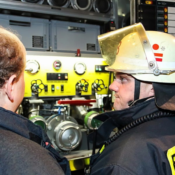 Übung im FRTC mit FF Weißkirchen 08.10.2015 Übung im FRTC mit FF Weißkirchen 08.10.2015