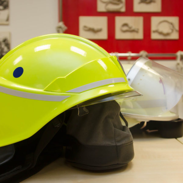 Übergabe neue Helme 21.12.2016 Übergabe neue Helme 21.12.2016